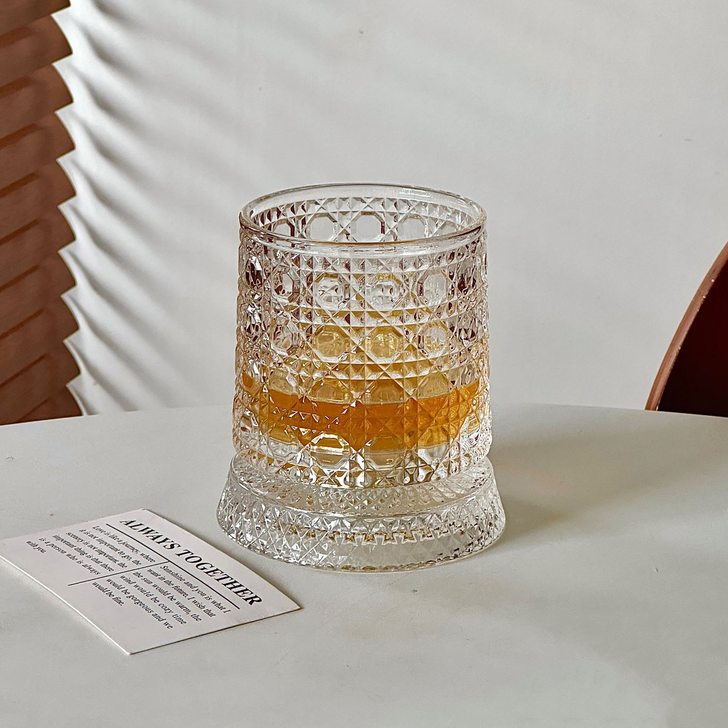 🔥2026 Hot Sell✨ The Whiskey Glass Everyone’s Obsessed With 🥃 Spins Smoothly • Glows Beautifully • Perfect Gift