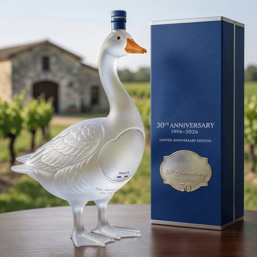 🦢30th Anniversary 3D Sculpted Vodka Bottle