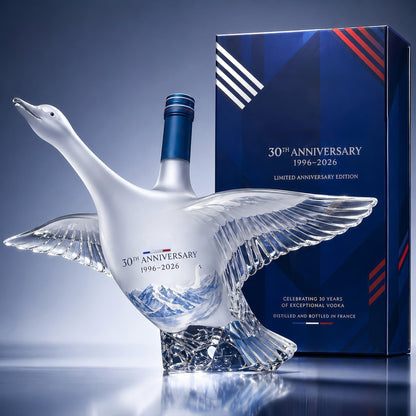 🦢30th Anniversary 3D Sculpted Vodka Bottle