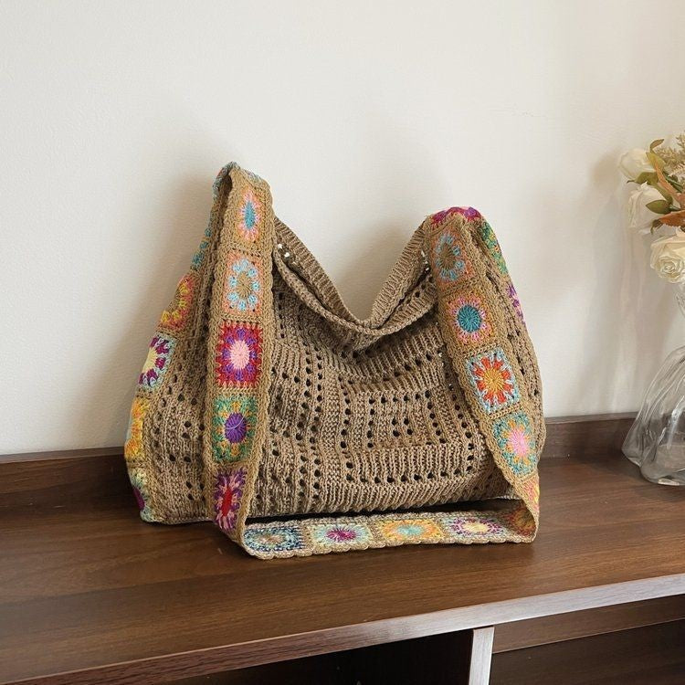 Women's Retro Boho Floral Patchwork Crossbody Messenger Bag for Travel, Shopping & Everyday Use