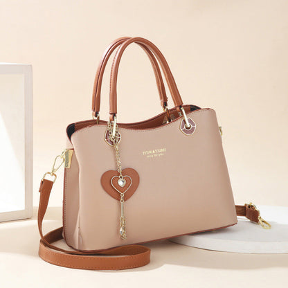 🔥Elegant Women's Tote Bag With Shining Heart Charm
